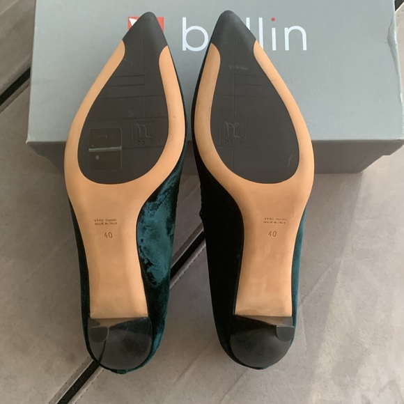🍃 Ballin Dark Forest Velvet Heels size 40- NIB - Picture 15 of 17